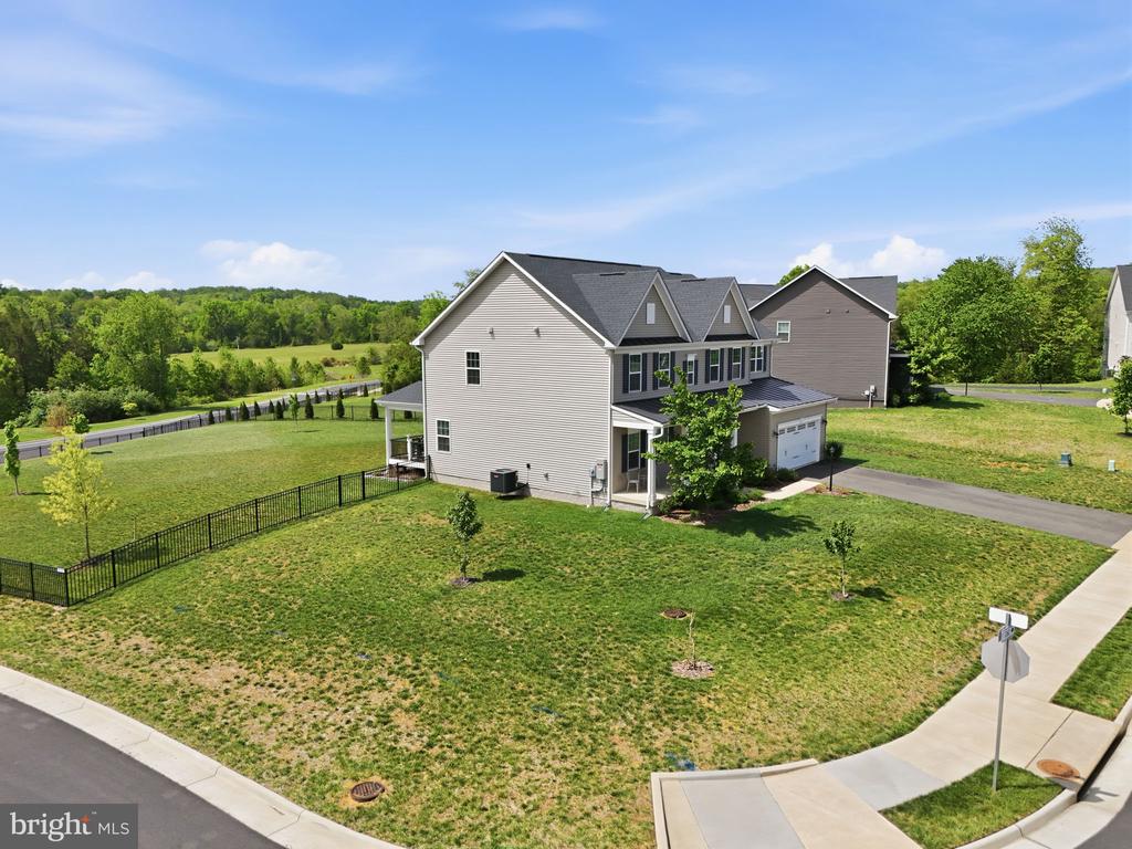 7891 SPOTTED SADDLE CT, WARRENTON, Virginia 20187, 5 Bedrooms Bedrooms, ,3 BathroomsBathrooms,Residential,7891 SPOTTED SADDLE CT,VAFQ2021754 MLS # VAFQ2021754