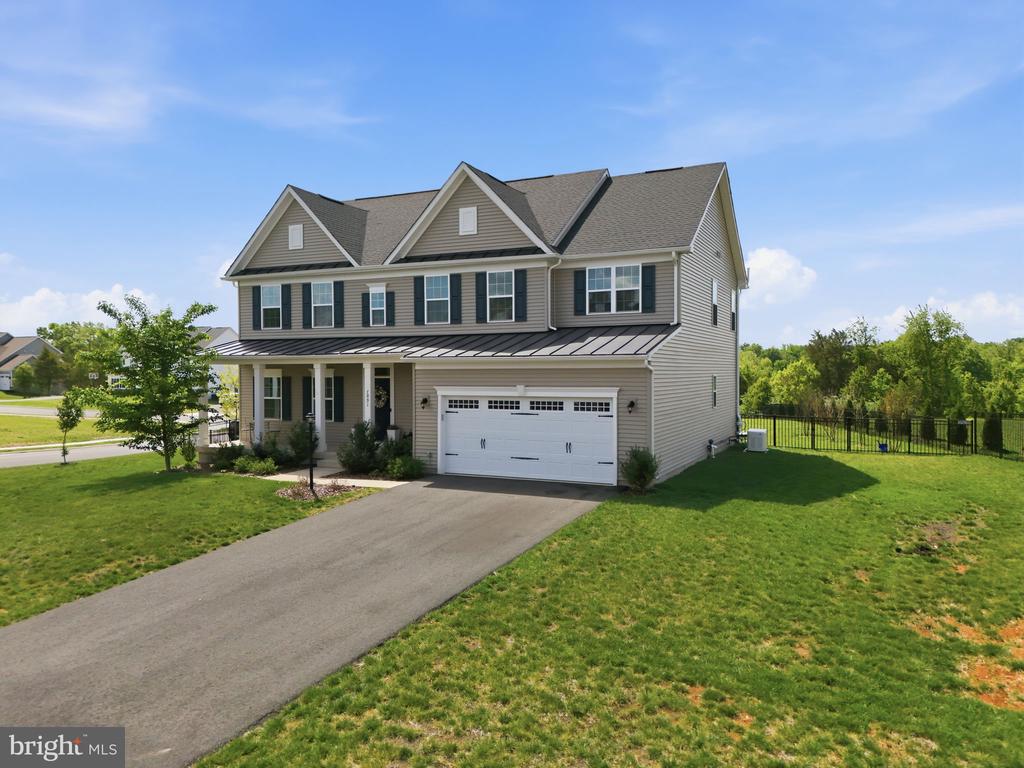7891 SPOTTED SADDLE CT, WARRENTON, Virginia 20187, 5 Bedrooms Bedrooms, ,3 BathroomsBathrooms,Residential,7891 SPOTTED SADDLE CT,VAFQ2021754 MLS # VAFQ2021754