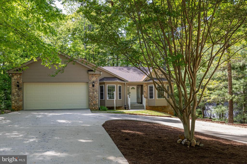 115 HARRIS CT, LOCUST GROVE, Virginia 22508, 3 Bedrooms Bedrooms, ,2 BathroomsBathrooms,Residential,115 HARRIS CT,VAOR2014008 MLS # VAOR2014008