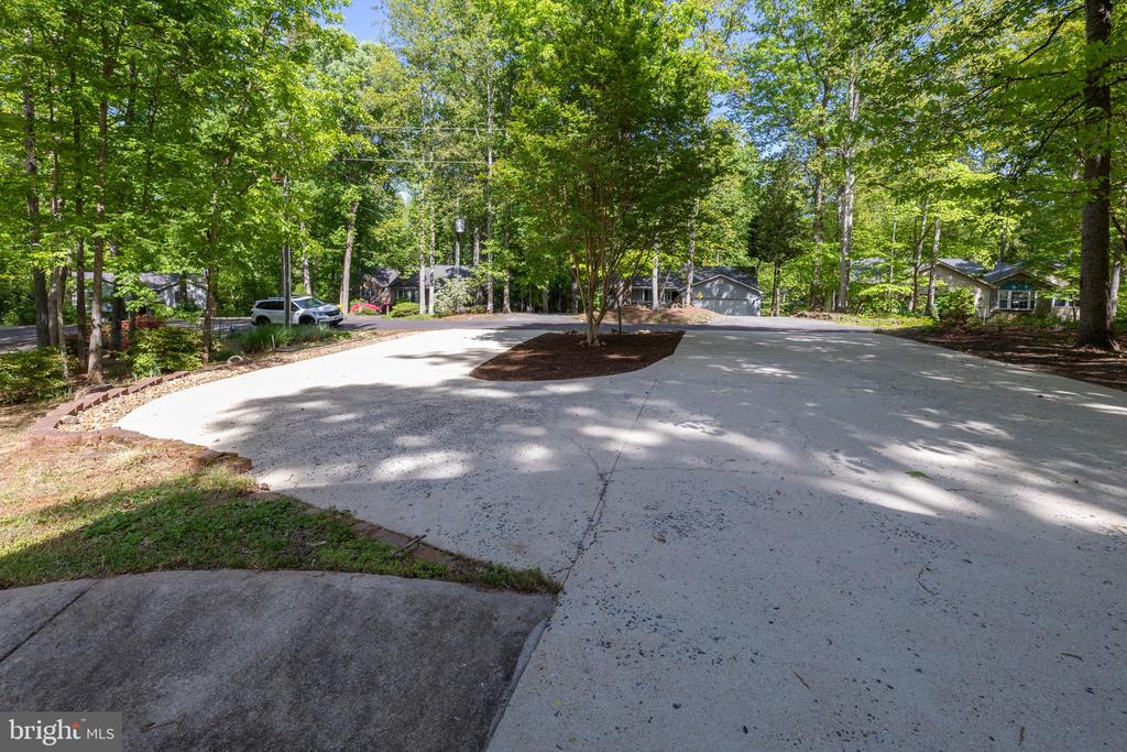 115 HARRIS CT, LOCUST GROVE, Virginia 22508, 3 Bedrooms Bedrooms, ,2 BathroomsBathrooms,Residential,115 HARRIS CT,VAOR2014008 MLS # VAOR2014008