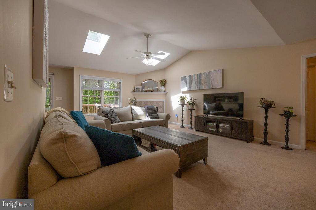 115 HARRIS CT, LOCUST GROVE, Virginia 22508, 3 Bedrooms Bedrooms, ,2 BathroomsBathrooms,Residential,115 HARRIS CT,VAOR2014008 MLS # VAOR2014008