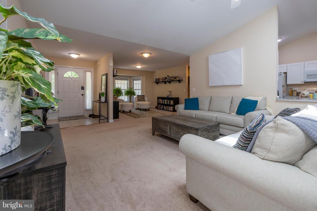 115 HARRIS CT, LOCUST GROVE, Virginia 22508, 3 Bedrooms Bedrooms, ,2 BathroomsBathrooms,Residential,115 HARRIS CT,VAOR2014008 MLS # VAOR2014008