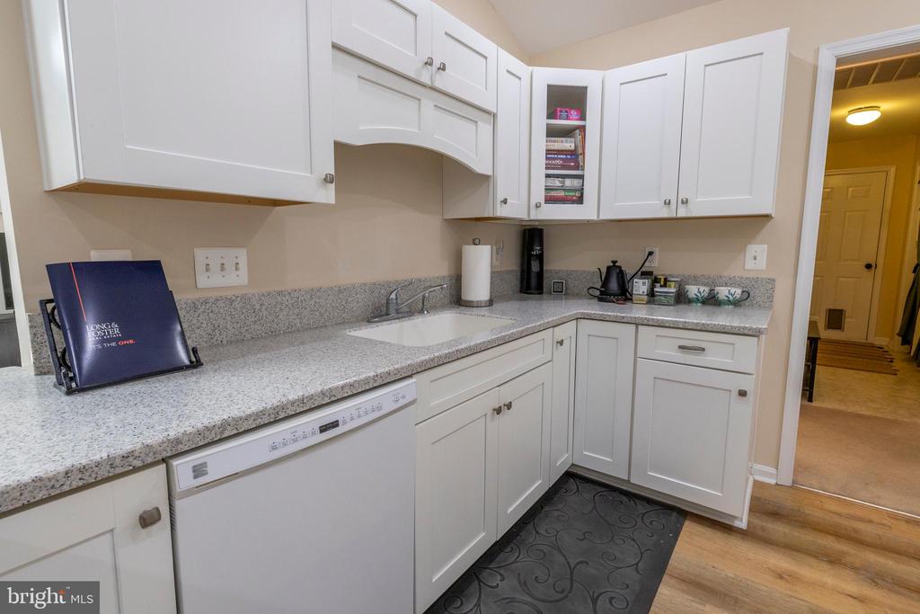 115 HARRIS CT, LOCUST GROVE, Virginia 22508, 3 Bedrooms Bedrooms, ,2 BathroomsBathrooms,Residential,115 HARRIS CT,VAOR2014008 MLS # VAOR2014008