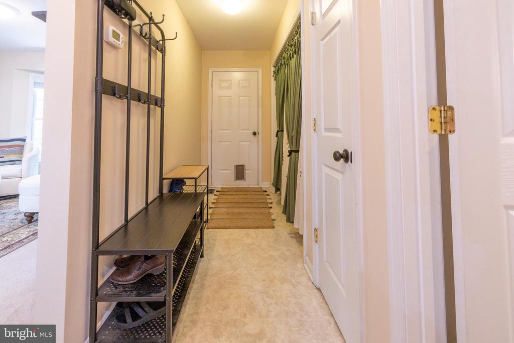 115 HARRIS CT, LOCUST GROVE, Virginia 22508, 3 Bedrooms Bedrooms, ,2 BathroomsBathrooms,Residential,115 HARRIS CT,VAOR2014008 MLS # VAOR2014008