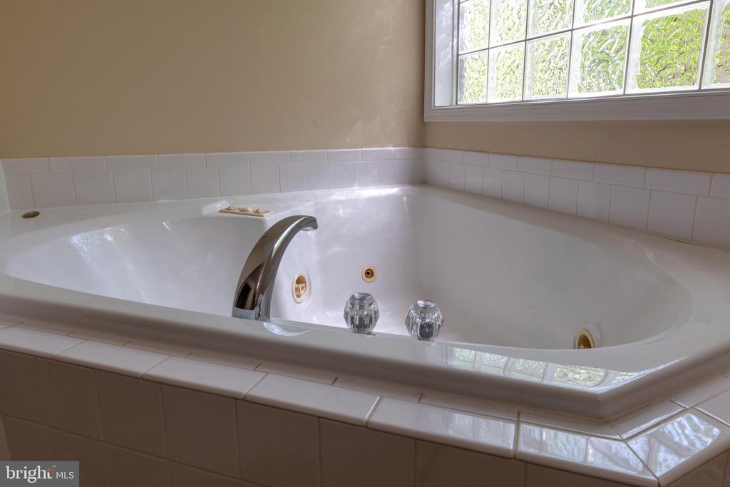 115 HARRIS CT, LOCUST GROVE, Virginia 22508, 3 Bedrooms Bedrooms, ,2 BathroomsBathrooms,Residential,115 HARRIS CT,VAOR2014008 MLS # VAOR2014008