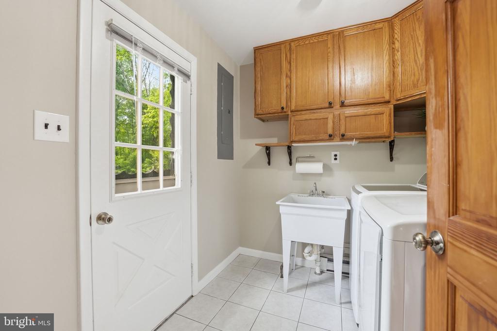 4357 MAGNOLIA LN, CATLETT, Virginia 20119, 3 Bedrooms Bedrooms, ,2 BathroomsBathrooms,Residential,4357 MAGNOLIA LN,VAFQ2021810 MLS # VAFQ2021810