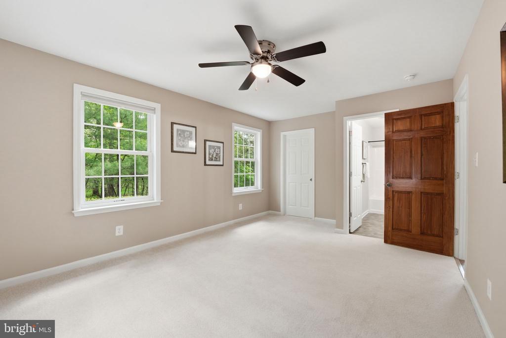 4357 MAGNOLIA LN, CATLETT, Virginia 20119, 3 Bedrooms Bedrooms, ,2 BathroomsBathrooms,Residential,4357 MAGNOLIA LN,VAFQ2021810 MLS # VAFQ2021810