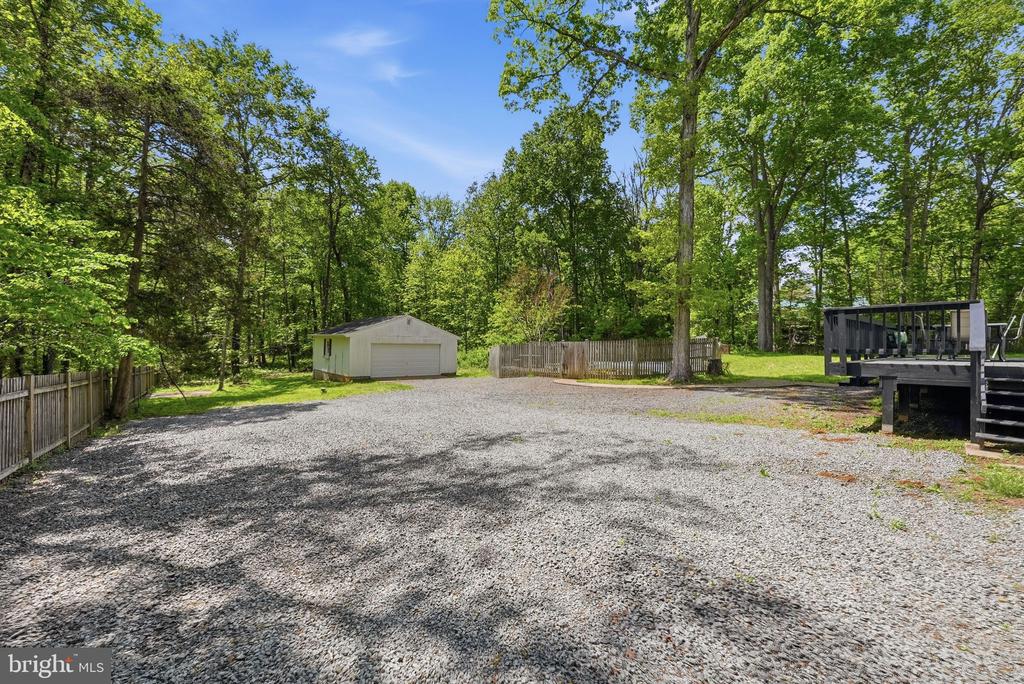 4357 MAGNOLIA LN, CATLETT, Virginia 20119, 3 Bedrooms Bedrooms, ,2 BathroomsBathrooms,Residential,4357 MAGNOLIA LN,VAFQ2021810 MLS # VAFQ2021810