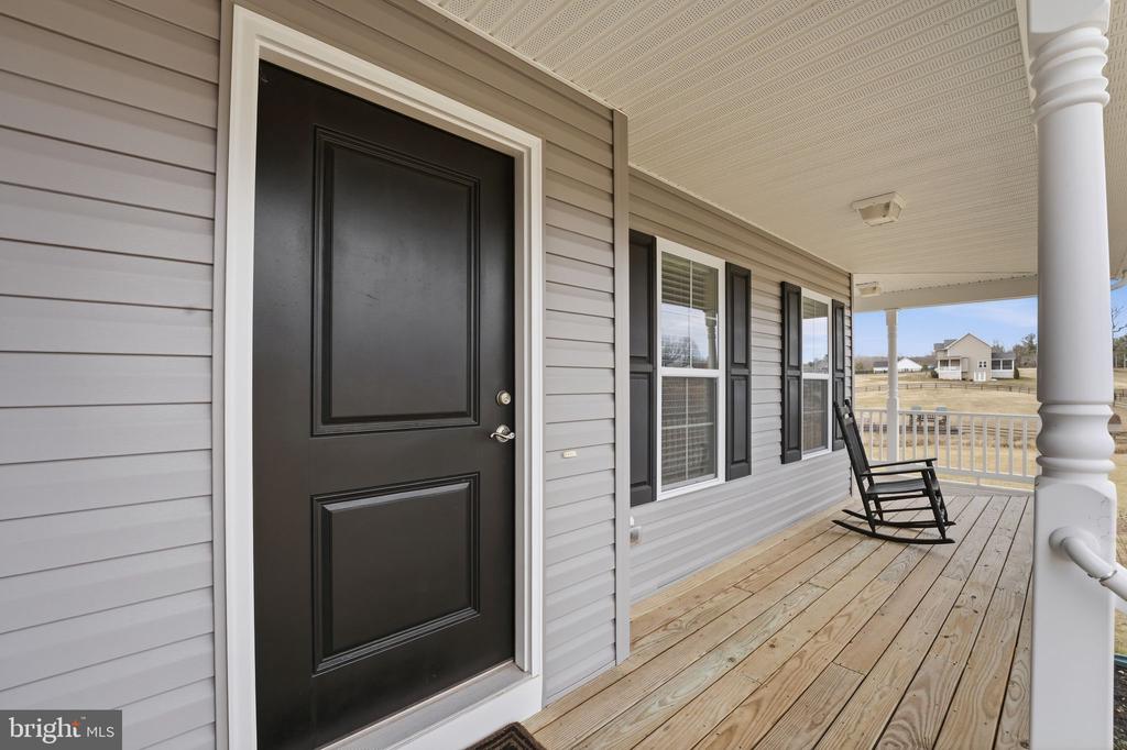 9372 BLACKBIRD LOOP, CULPEPER, Virginia 22701, 4 Bedrooms Bedrooms, ,2 BathroomsBathrooms,Residential,9372 BLACKBIRD LOOP,VACU2013516 MLS # VACU2013516