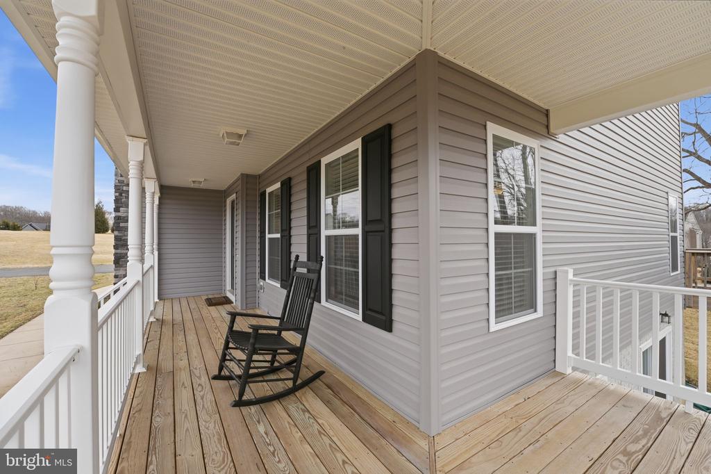 9372 BLACKBIRD LOOP, CULPEPER, Virginia 22701, 4 Bedrooms Bedrooms, ,2 BathroomsBathrooms,Residential,9372 BLACKBIRD LOOP,VACU2013516 MLS # VACU2013516
