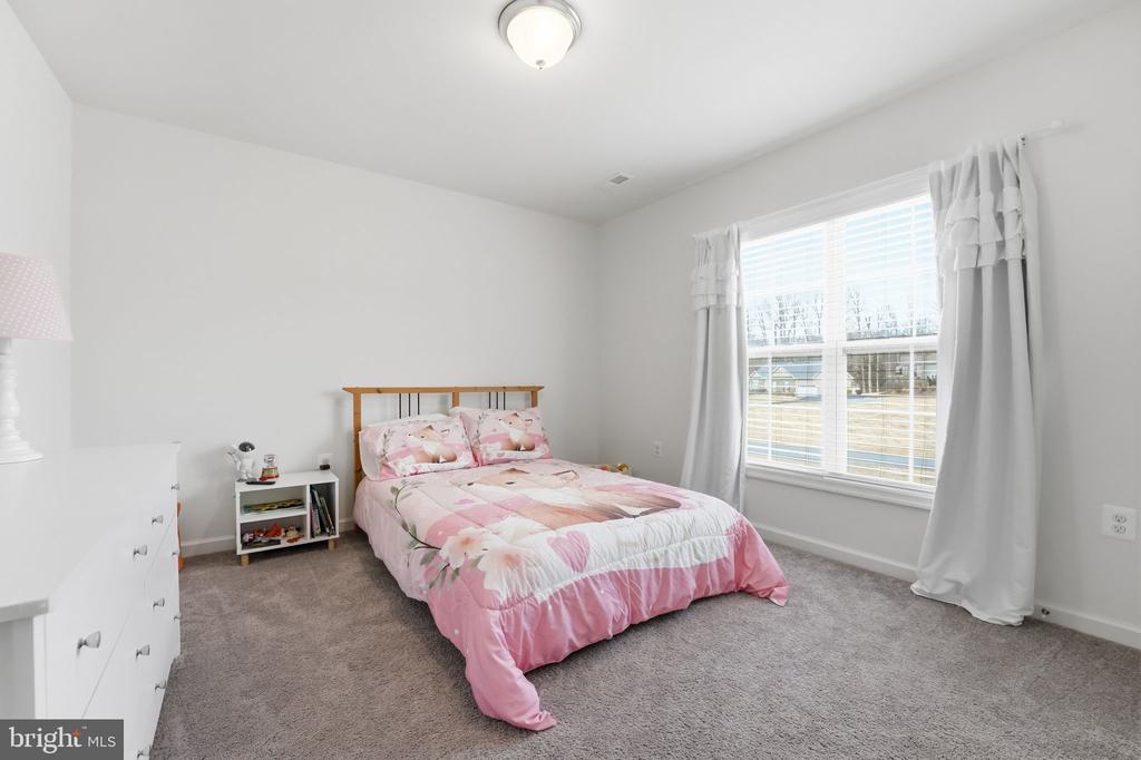 9372 BLACKBIRD LOOP, CULPEPER, Virginia 22701, 4 Bedrooms Bedrooms, ,2 BathroomsBathrooms,Residential,9372 BLACKBIRD LOOP,VACU2013516 MLS # VACU2013516
