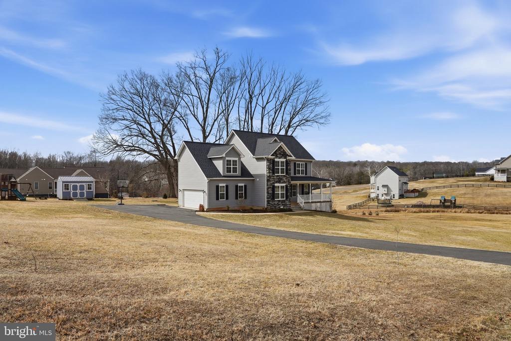 9372 BLACKBIRD LOOP, CULPEPER, Virginia 22701, 4 Bedrooms Bedrooms, ,2 BathroomsBathrooms,Residential,9372 BLACKBIRD LOOP,VACU2013516 MLS # VACU2013516