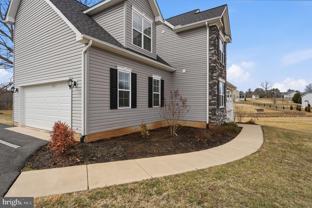 9372 BLACKBIRD LOOP, CULPEPER, Virginia 22701, 4 Bedrooms Bedrooms, ,2 BathroomsBathrooms,Residential,9372 BLACKBIRD LOOP,VACU2013516 MLS # VACU2013516