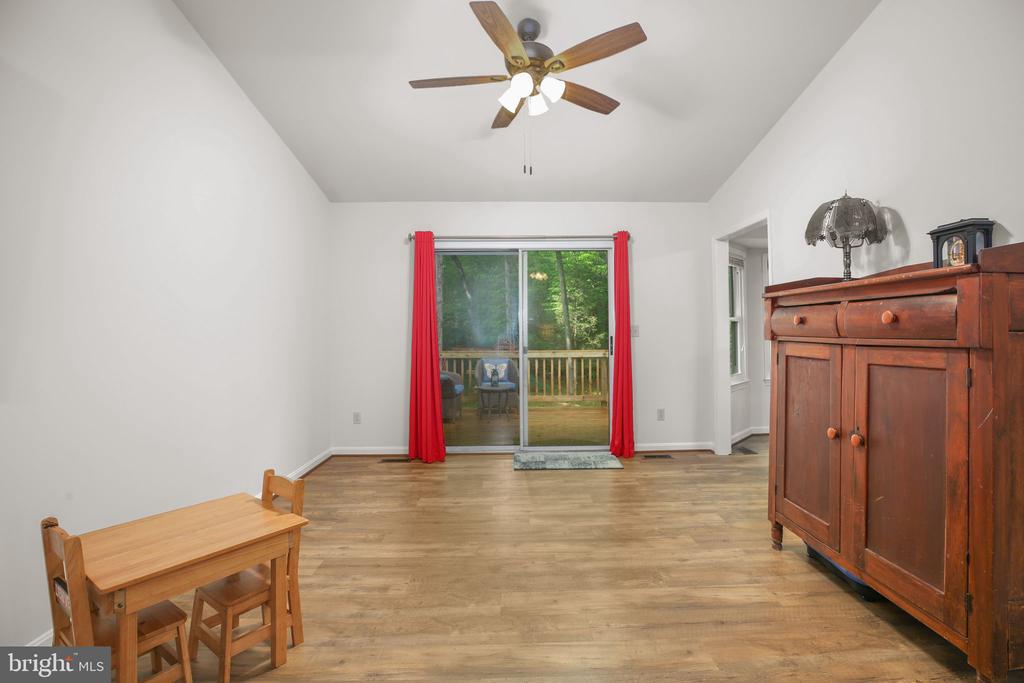 132 JEFFERSON AVE, LOCUST GROVE, Virginia 22508, 3 Bedrooms Bedrooms, ,2 BathroomsBathrooms,Residential,132 JEFFERSON AVE,VAOR2014036 MLS # VAOR2014036