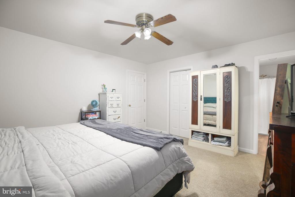 132 JEFFERSON AVE, LOCUST GROVE, Virginia 22508, 3 Bedrooms Bedrooms, ,2 BathroomsBathrooms,Residential,132 JEFFERSON AVE,VAOR2014036 MLS # VAOR2014036