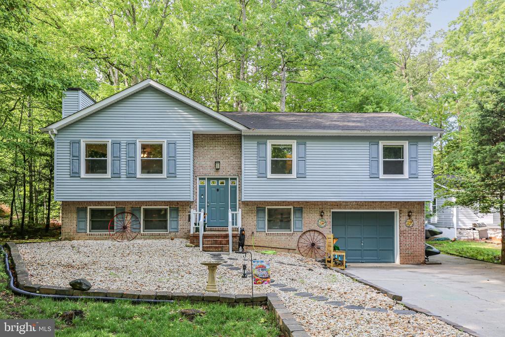 132 JEFFERSON AVE, LOCUST GROVE, Virginia 22508, 3 Bedrooms Bedrooms, ,2 BathroomsBathrooms,Residential,132 JEFFERSON AVE,VAOR2014036 MLS # VAOR2014036
