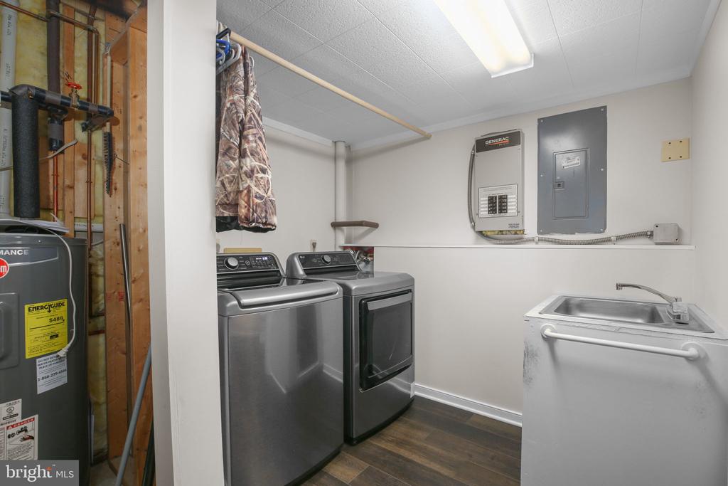 132 JEFFERSON AVE, LOCUST GROVE, Virginia 22508, 3 Bedrooms Bedrooms, ,2 BathroomsBathrooms,Residential,132 JEFFERSON AVE,VAOR2014036 MLS # VAOR2014036