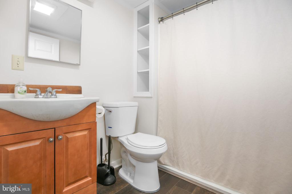 132 JEFFERSON AVE, LOCUST GROVE, Virginia 22508, 3 Bedrooms Bedrooms, ,2 BathroomsBathrooms,Residential,132 JEFFERSON AVE,VAOR2014036 MLS # VAOR2014036