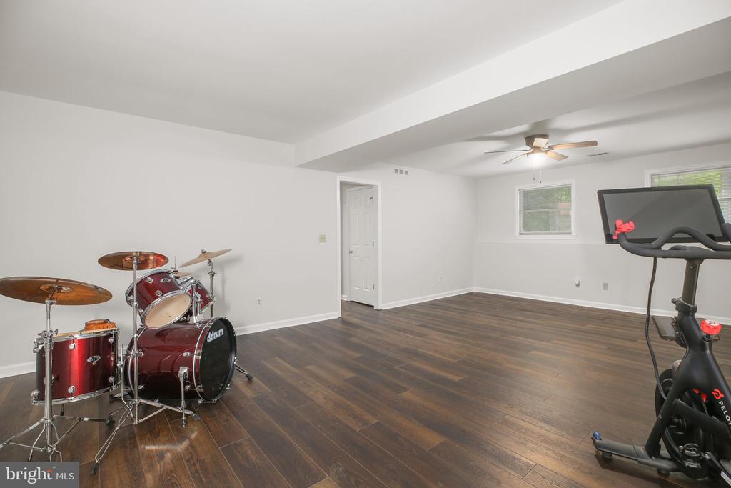 132 JEFFERSON AVE, LOCUST GROVE, Virginia 22508, 3 Bedrooms Bedrooms, ,2 BathroomsBathrooms,Residential,132 JEFFERSON AVE,VAOR2014036 MLS # VAOR2014036