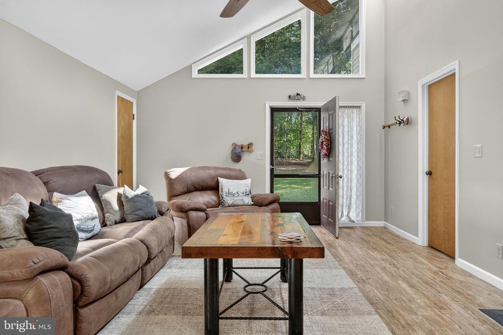 3937 BREAKNOCK RD, BUMPASS, Virginia 23024, 3 Bedrooms Bedrooms, ,2 BathroomsBathrooms,Residential,3937 BREAKNOCK RD,VASP2041532 MLS # VASP2041532
