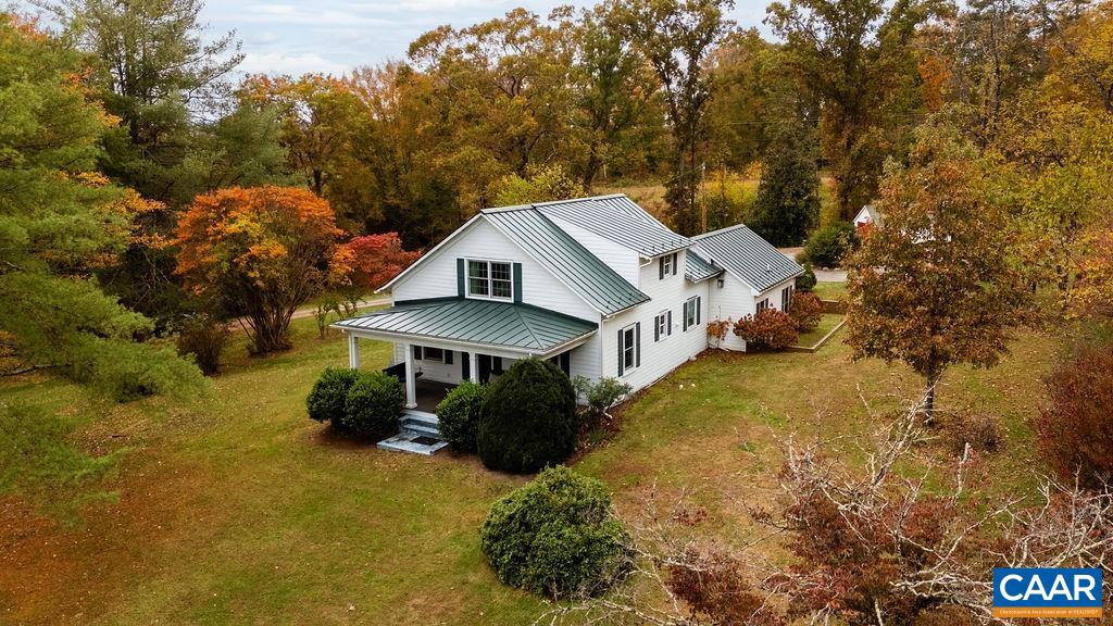 325 OLD ROSELAND RD, ROSELAND, Virginia 22967, 5 Bedrooms Bedrooms, ,3 BathroomsBathrooms,Residential,Possum Trot,325 OLD ROSELAND RD,670821 MLS # 670821