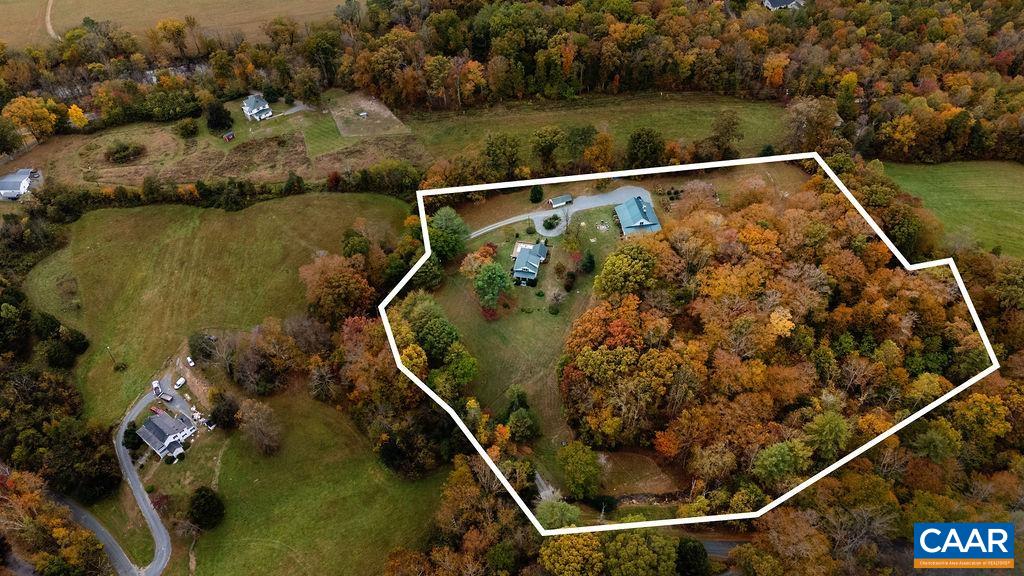 325 OLD ROSELAND RD, ROSELAND, Virginia 22967, 5 Bedrooms Bedrooms, ,3 BathroomsBathrooms,Residential,Possum Trot,325 OLD ROSELAND RD,670821 MLS # 670821