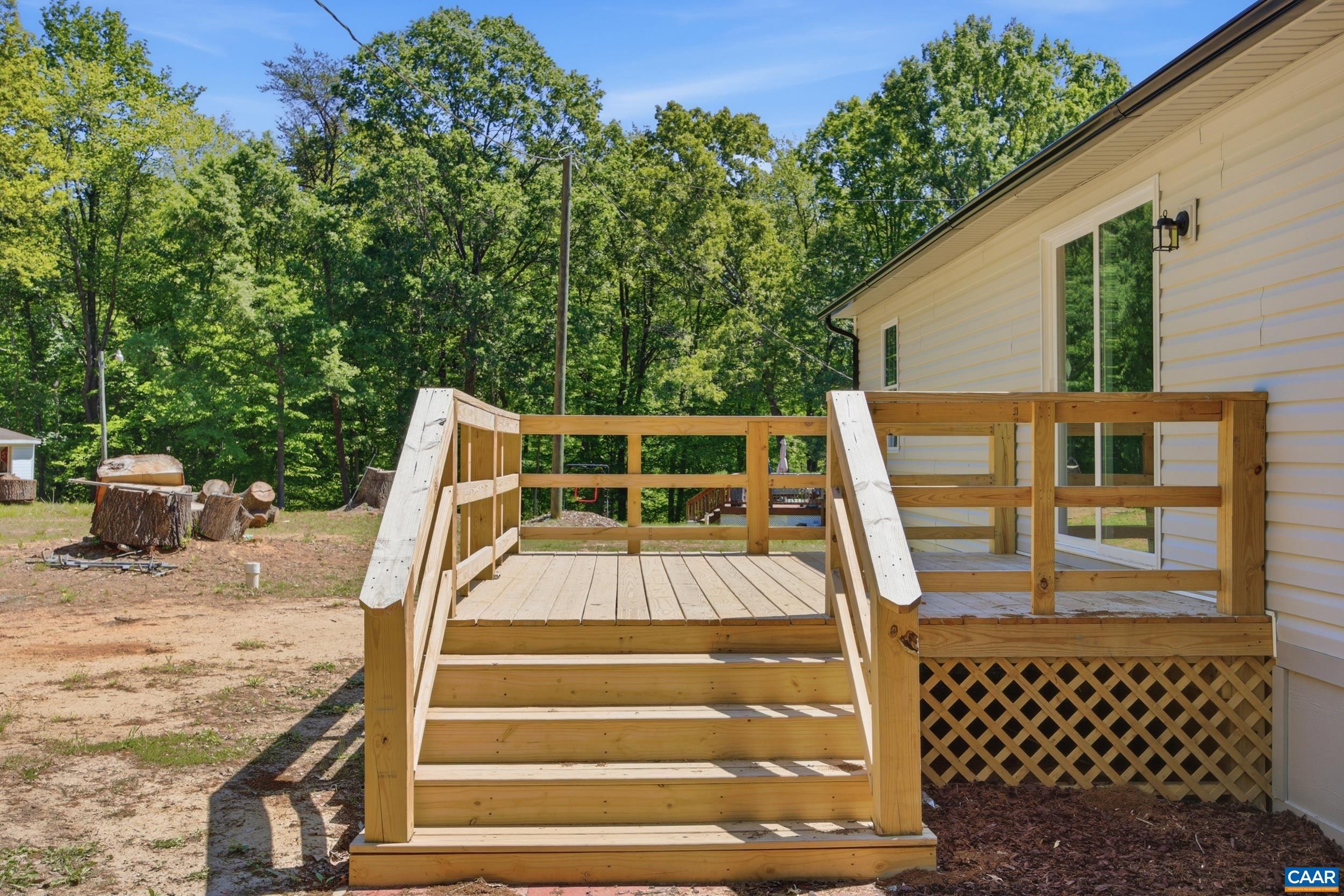 144 ALEX DR, LOUISA, Virginia 23093, 3 Bedrooms Bedrooms, ,2 BathroomsBathrooms,Residential,144 ALEX DR,676363 MLS # 676363