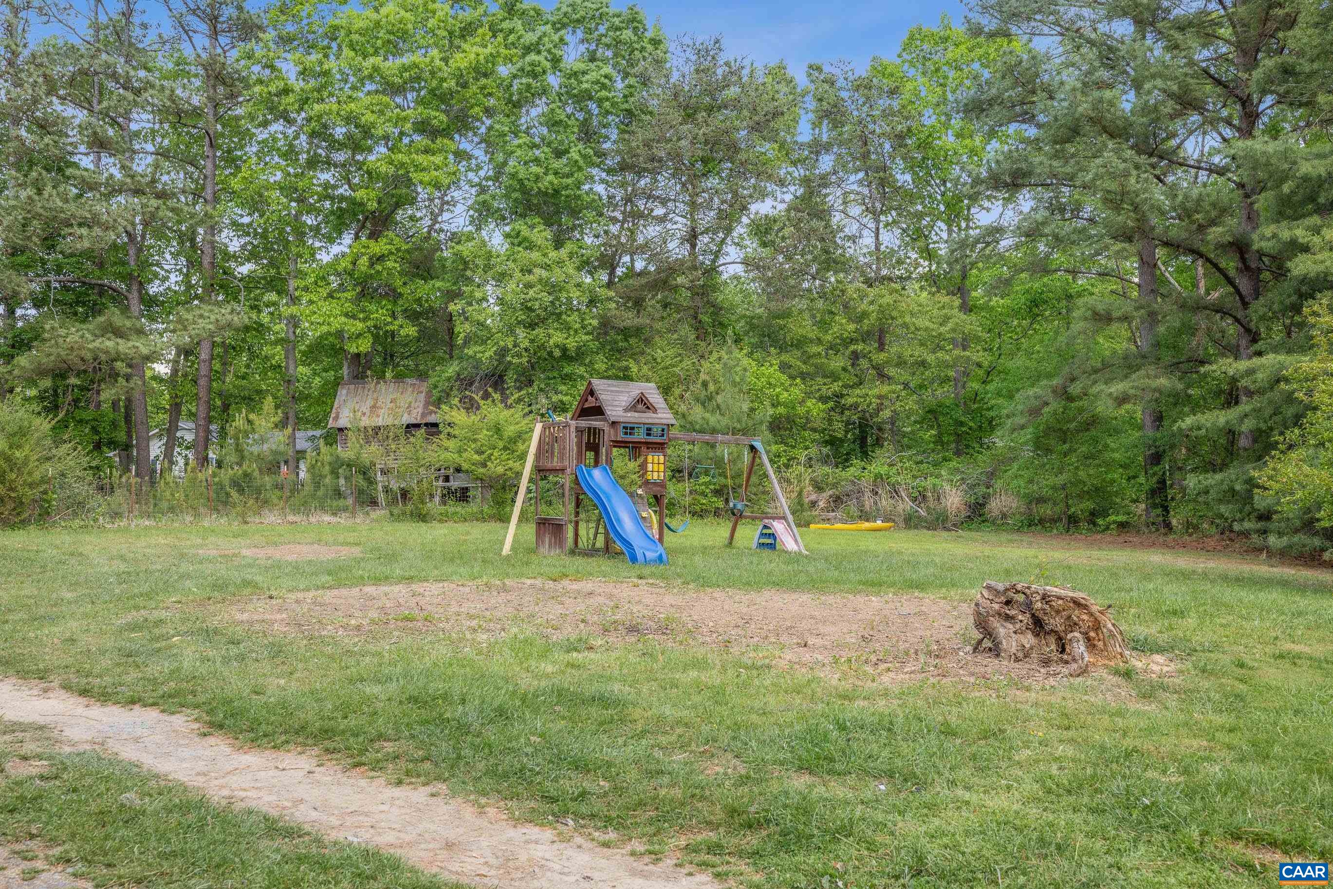 6999 BLENHEIM RD, SCOTTSVILLE, Virginia 24590, 3 Bedrooms Bedrooms, ,2 BathroomsBathrooms,Residential,6999 BLENHEIM RD,676447 MLS # 676447