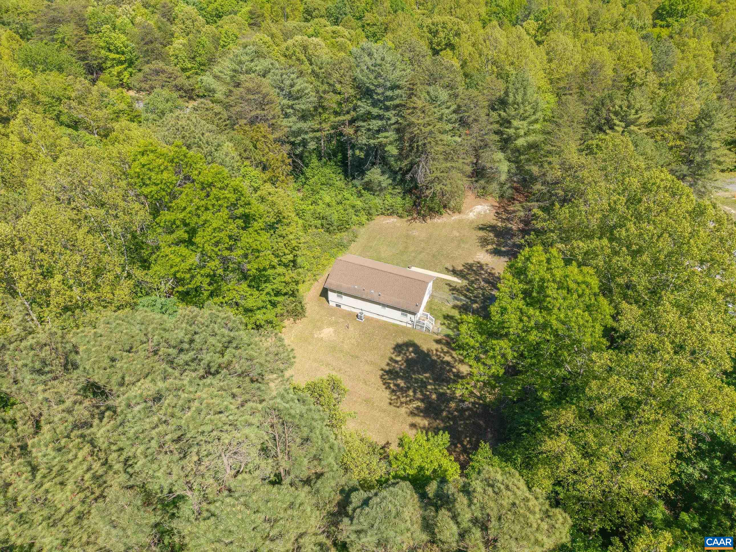 82 DAVIS LN, FORK UNION, Virginia 23055, 3 Bedrooms Bedrooms, ,1 BathroomBathrooms,Residential,82 DAVIS LN,676572 MLS # 676572