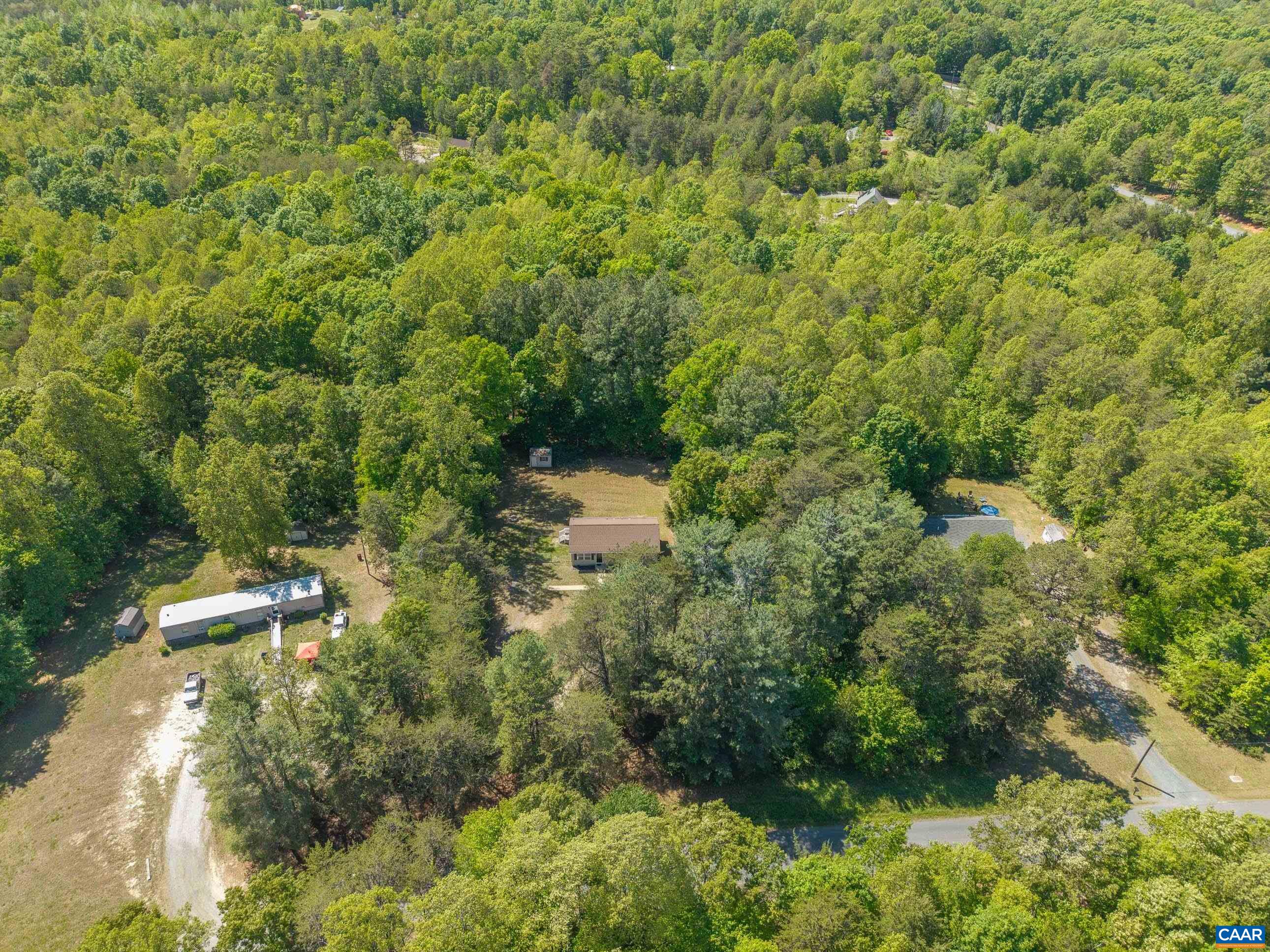 82 DAVIS LN, FORK UNION, Virginia 23055, 3 Bedrooms Bedrooms, ,1 BathroomBathrooms,Residential,82 DAVIS LN,676572 MLS # 676572