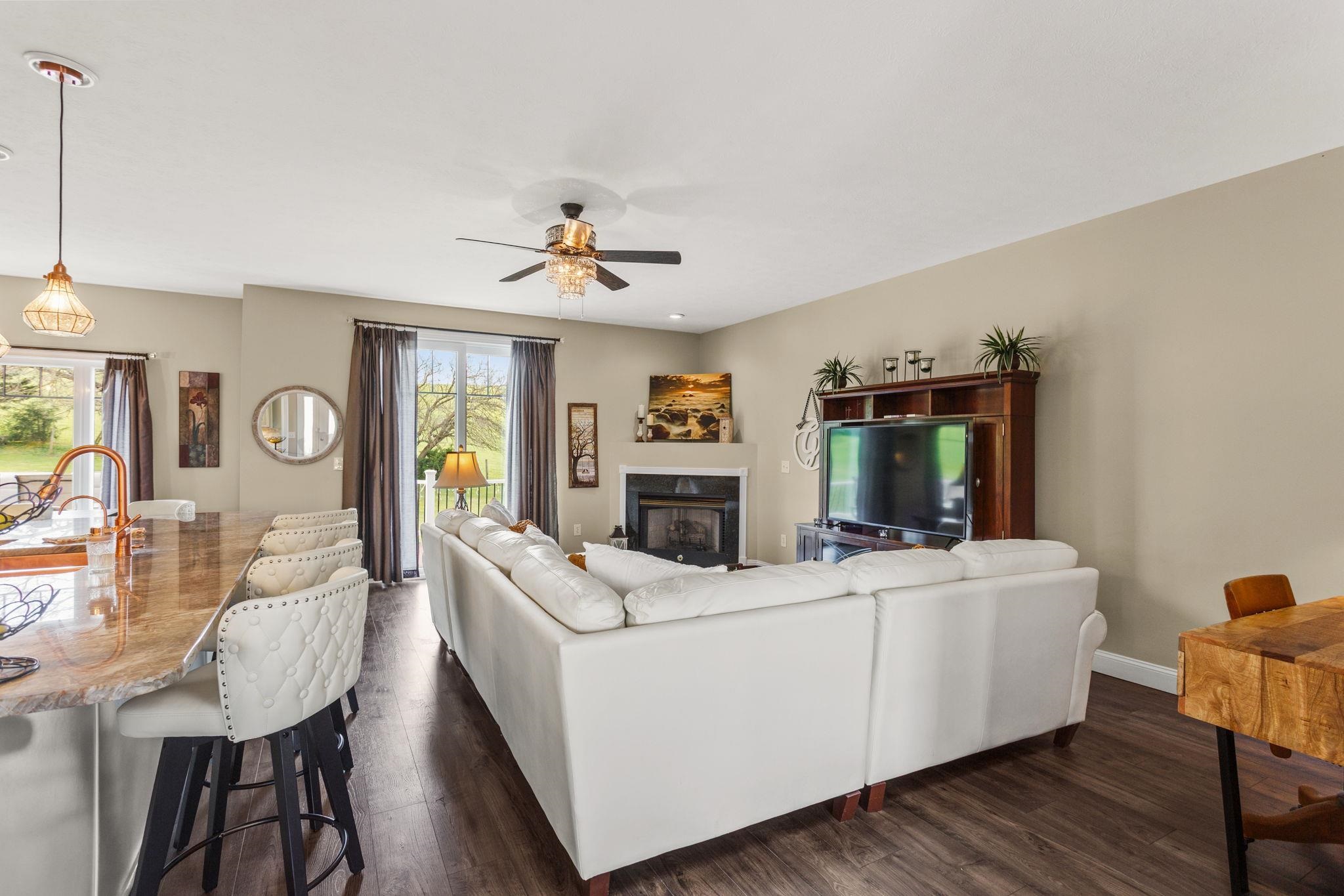 10005 BONNY BRAE LN, BROADWAY, Virginia 22815, 4 Bedrooms Bedrooms, ,3 BathroomsBathrooms,Residential,10005 BONNY BRAE LN,676638 MLS # 676638