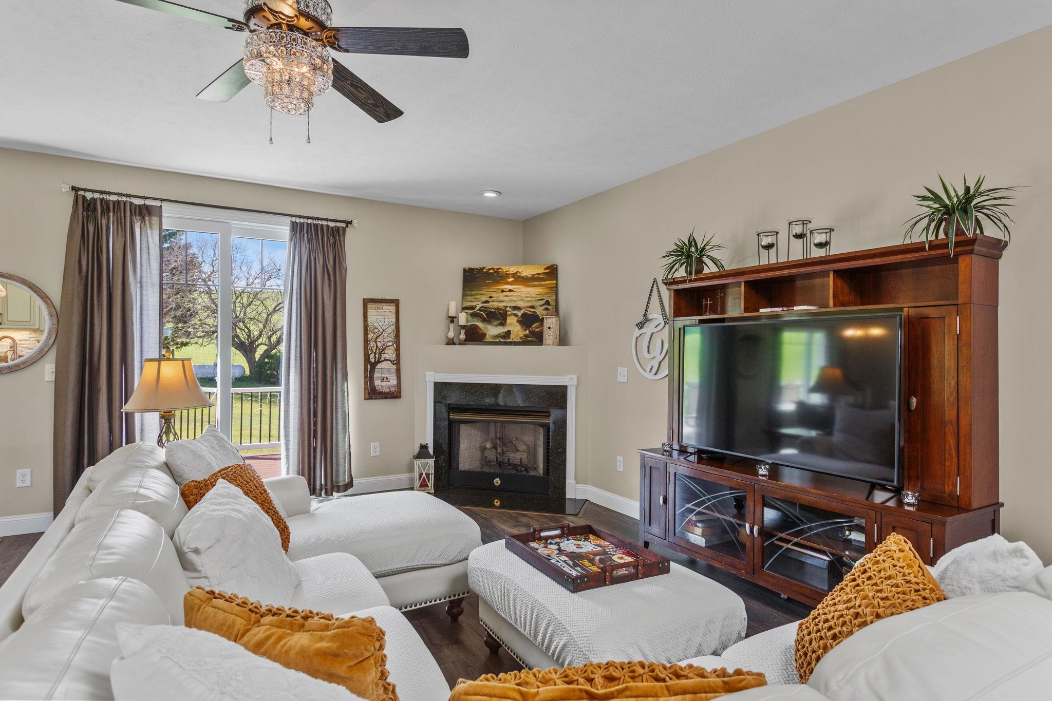 10005 BONNY BRAE LN, BROADWAY, Virginia 22815, 4 Bedrooms Bedrooms, ,3 BathroomsBathrooms,Residential,10005 BONNY BRAE LN,676638 MLS # 676638