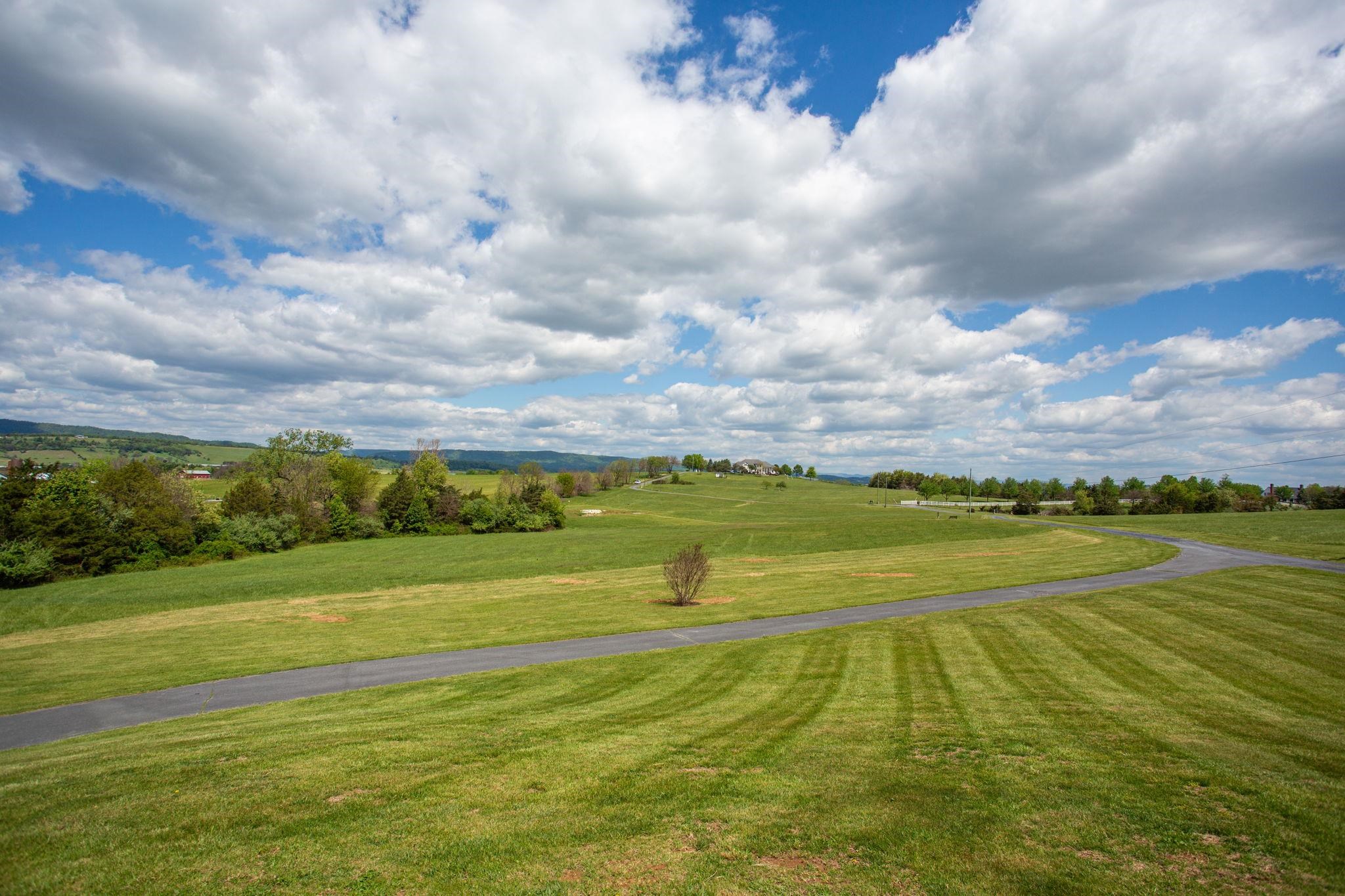 10005 BONNY BRAE LN, BROADWAY, Virginia 22815, 4 Bedrooms Bedrooms, ,3 BathroomsBathrooms,Residential,10005 BONNY BRAE LN,676638 MLS # 676638