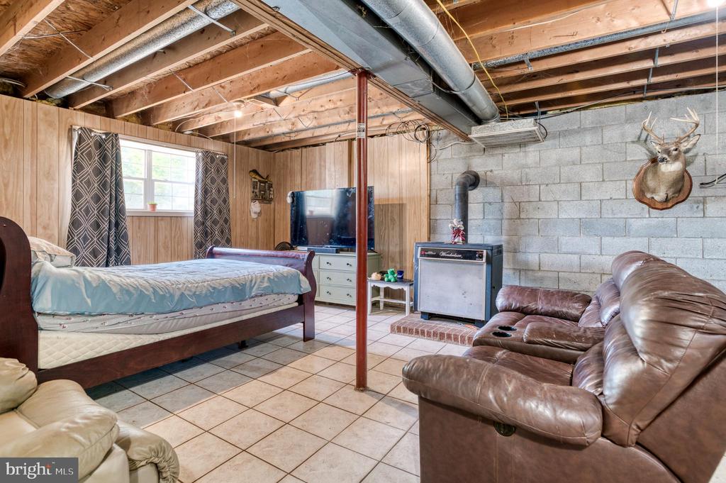 8427 TALL OAK DR, CULPEPER, Virginia 22701, 2 Bedrooms Bedrooms, ,2 BathroomsBathrooms,Residential,8427 TALL OAK DR,VACU2013502 MLS # VACU2013502