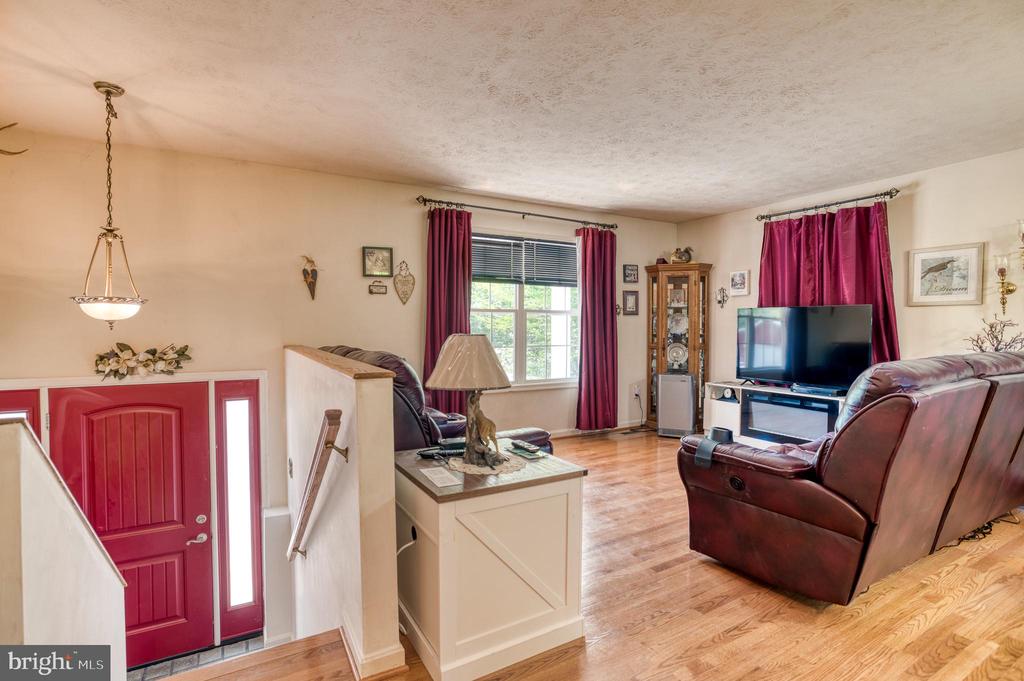 8427 TALL OAK DR, CULPEPER, Virginia 22701, 2 Bedrooms Bedrooms, ,2 BathroomsBathrooms,Residential,8427 TALL OAK DR,VACU2013502 MLS # VACU2013502