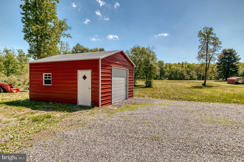8427 TALL OAK DR, CULPEPER, Virginia 22701, 2 Bedrooms Bedrooms, ,2 BathroomsBathrooms,Residential,8427 TALL OAK DR,VACU2013502 MLS # VACU2013502