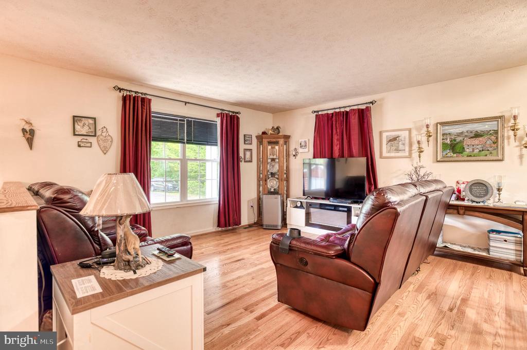 8427 TALL OAK DR, CULPEPER, Virginia 22701, 2 Bedrooms Bedrooms, ,2 BathroomsBathrooms,Residential,8427 TALL OAK DR,VACU2013502 MLS # VACU2013502