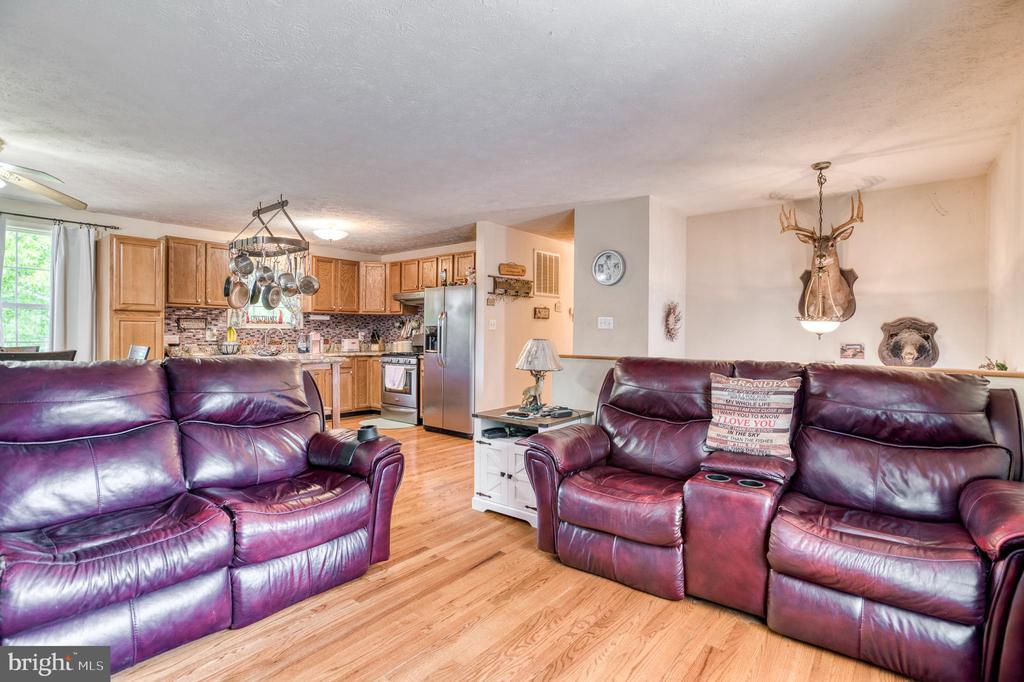 8427 TALL OAK DR, CULPEPER, Virginia 22701, 2 Bedrooms Bedrooms, ,2 BathroomsBathrooms,Residential,8427 TALL OAK DR,VACU2013502 MLS # VACU2013502