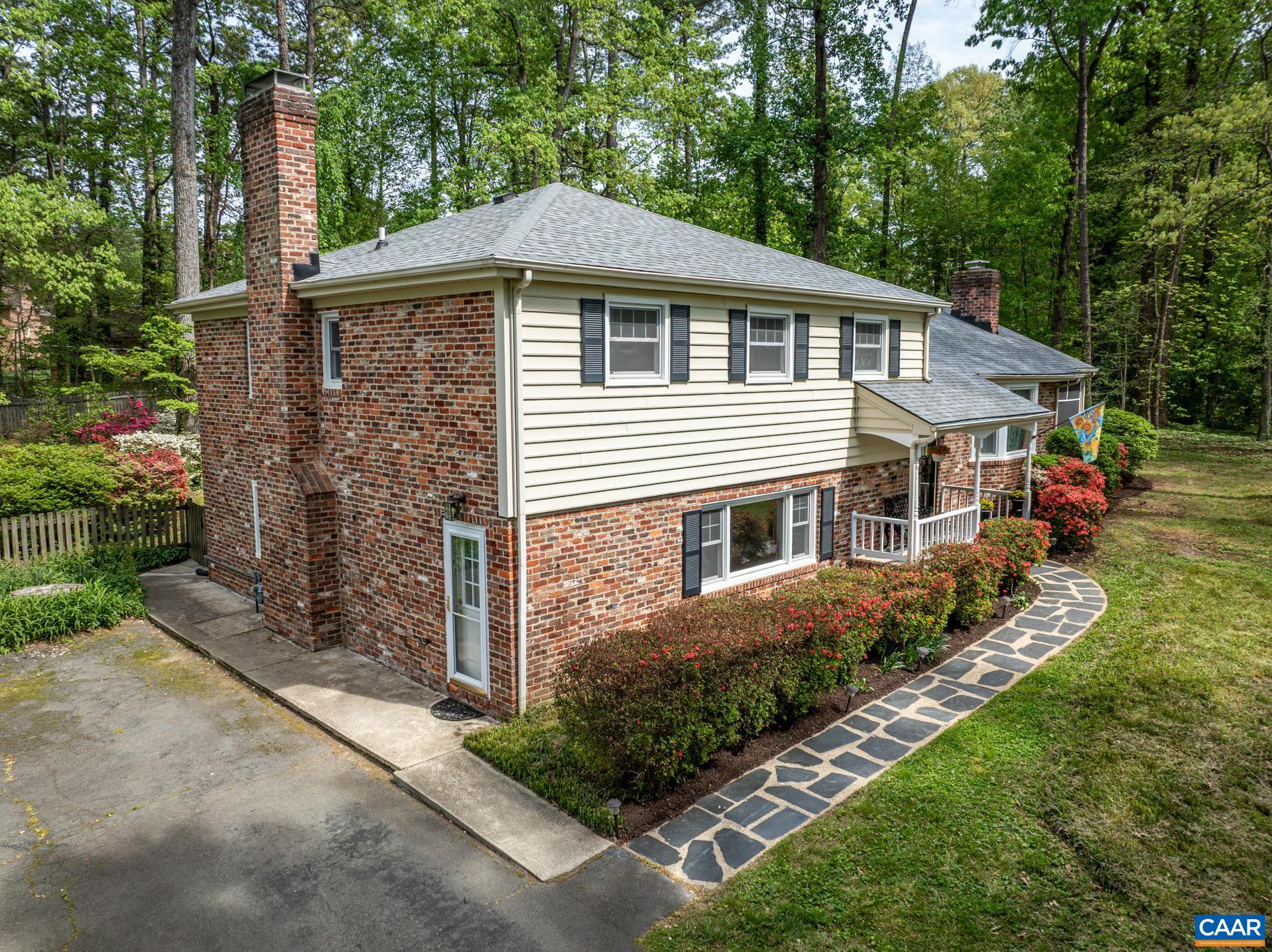 905 PENOLA RD, HENRICO, Virginia 23229, 4 Bedrooms Bedrooms, ,3 BathroomsBathrooms,Residential,Westmoor Subdivision,905 PENOLA RD,675981 MLS # 675981