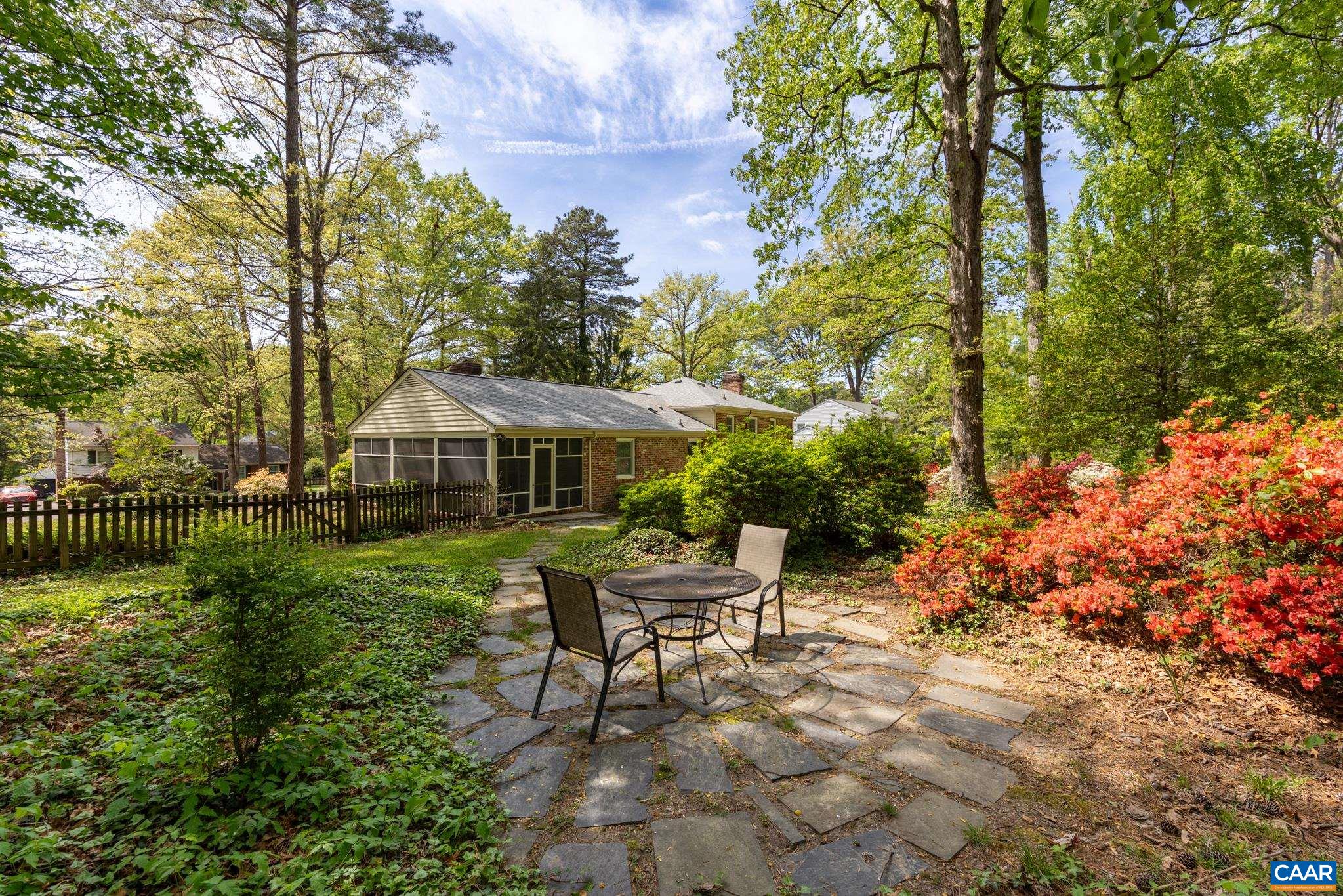 905 PENOLA RD, HENRICO, Virginia 23229, 4 Bedrooms Bedrooms, ,3 BathroomsBathrooms,Residential,Westmoor Subdivision,905 PENOLA RD,675981 MLS # 675981