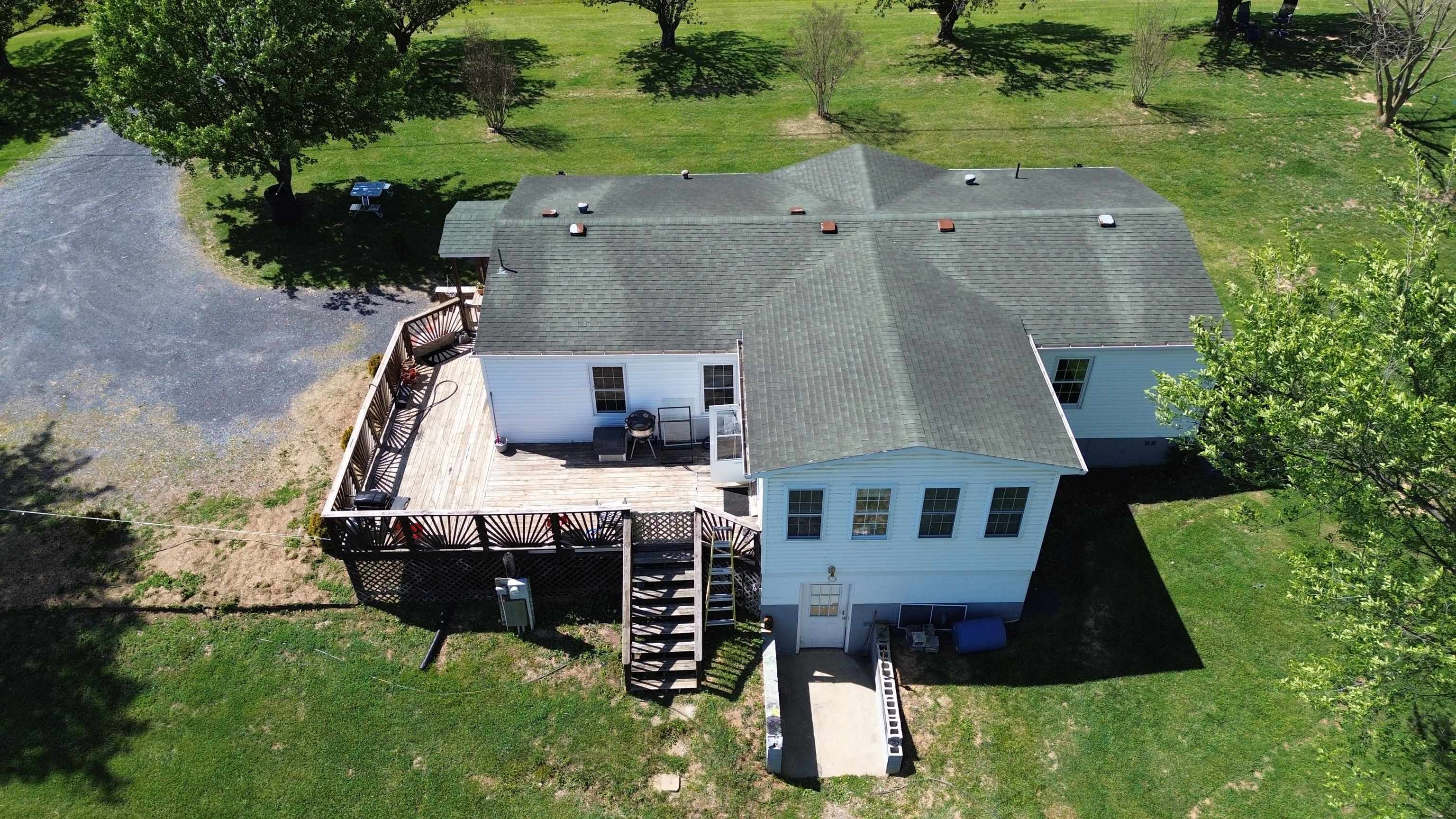 5336 HARPINE HWY, LINVILLE, Virginia 22834, 4 Bedrooms Bedrooms, ,2 BathroomsBathrooms,Residential,5336 HARPINE HWY,676642 MLS # 676642