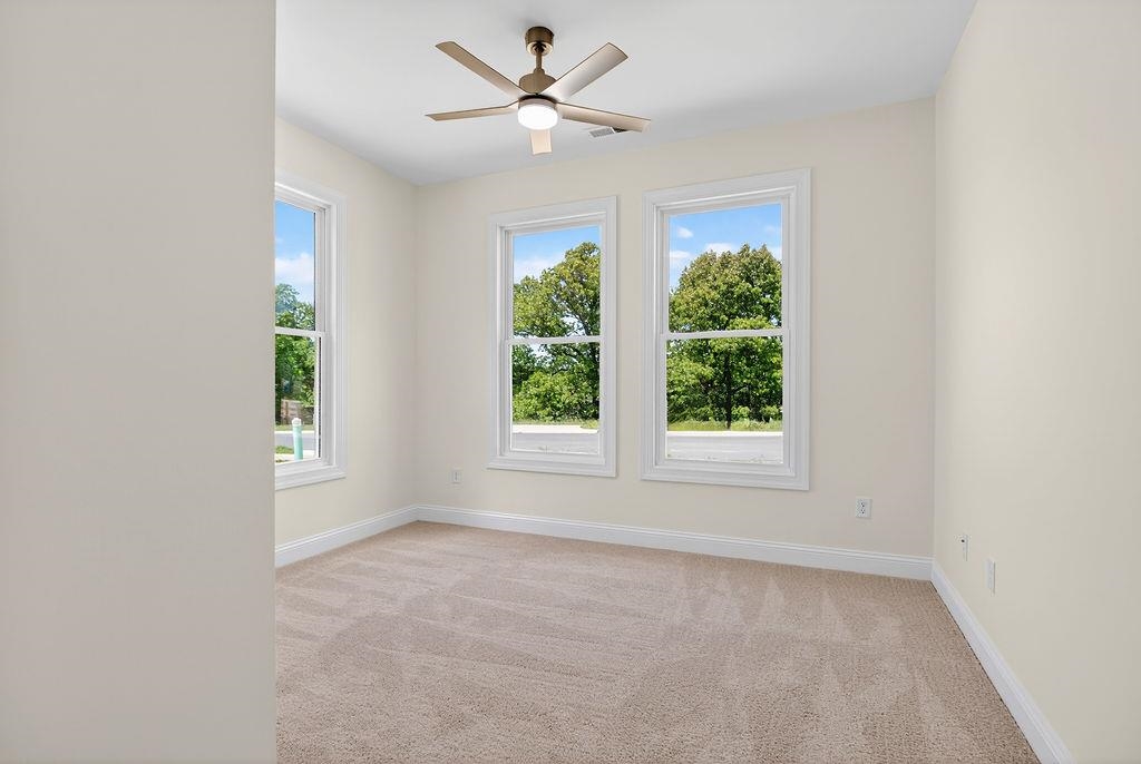 88 UPLAND CT, STUARTS DRAFT, Virginia 24476, 3 Bedrooms Bedrooms, ,2 BathroomsBathrooms,Residential,88 UPLAND CT,676644 MLS # 676644