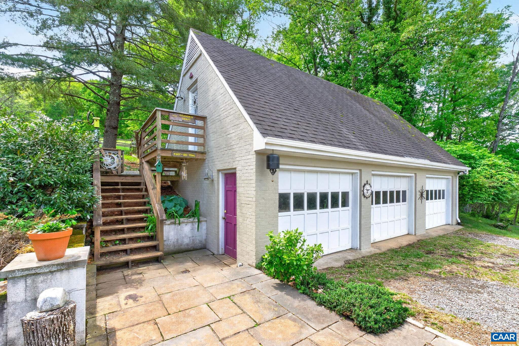 5407 TURKEY SAG RD, KESWICK, Virginia 22947, 3 Bedrooms Bedrooms, ,2 BathroomsBathrooms,Residential,5407 TURKEY SAG RD,676645 MLS # 676645
