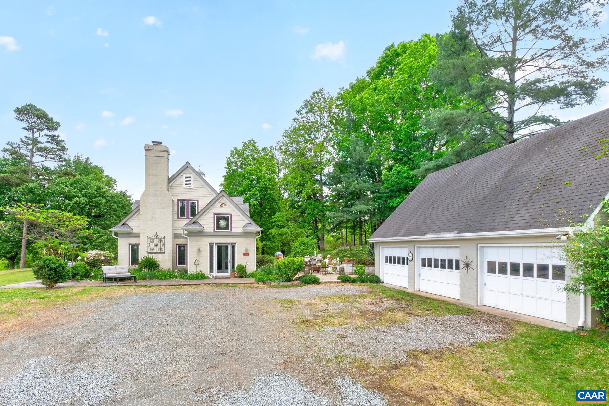 5407 TURKEY SAG RD, KESWICK, Virginia 22947, 3 Bedrooms Bedrooms, ,2 BathroomsBathrooms,Residential,5407 TURKEY SAG RD,676645 MLS # 676645