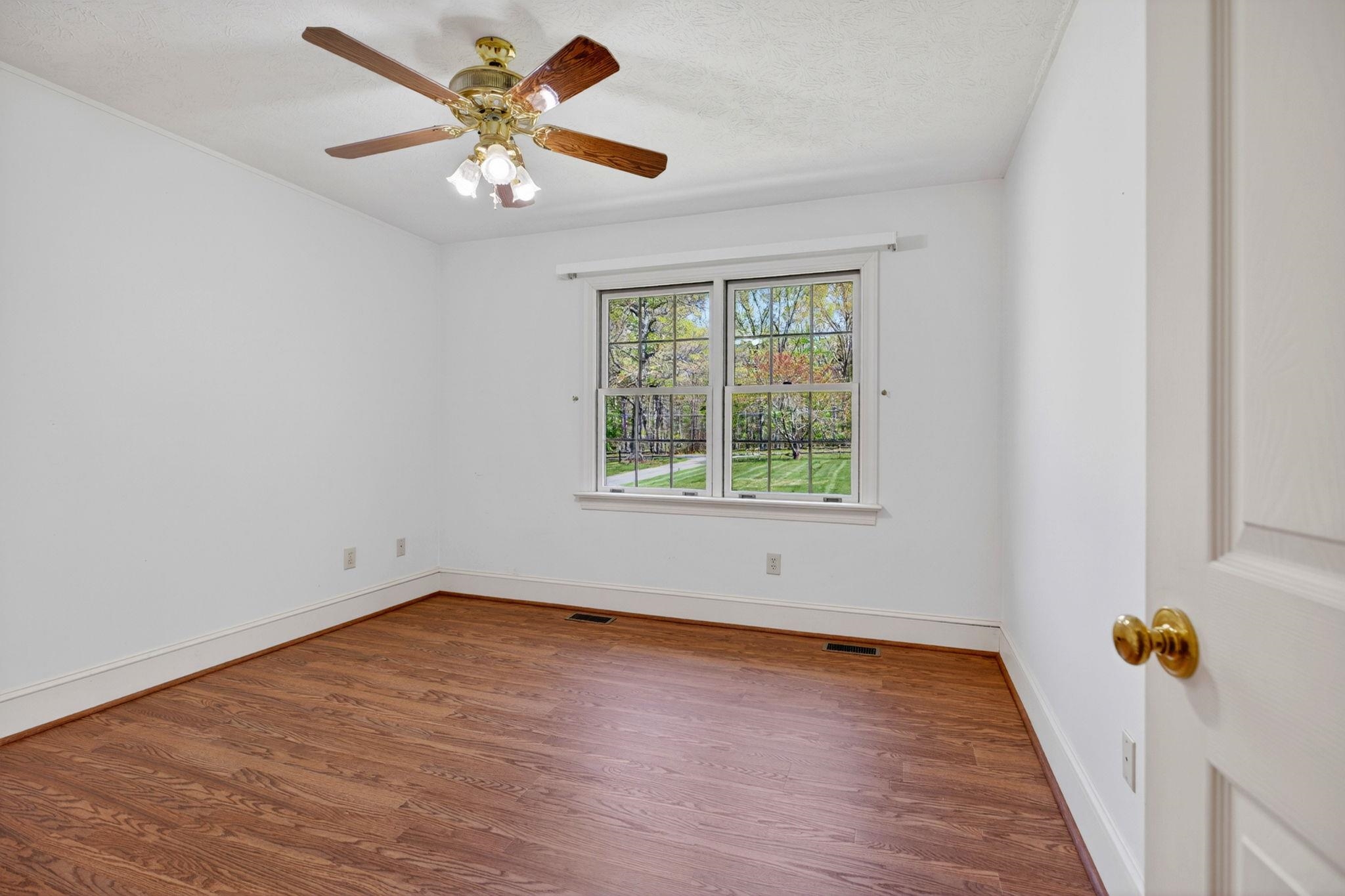 182 MIKES KNOB LN, WAYNESBORO, Virginia 22980, 3 Bedrooms Bedrooms, ,2 BathroomsBathrooms,Residential,182 MIKES KNOB LN,676648 MLS # 676648