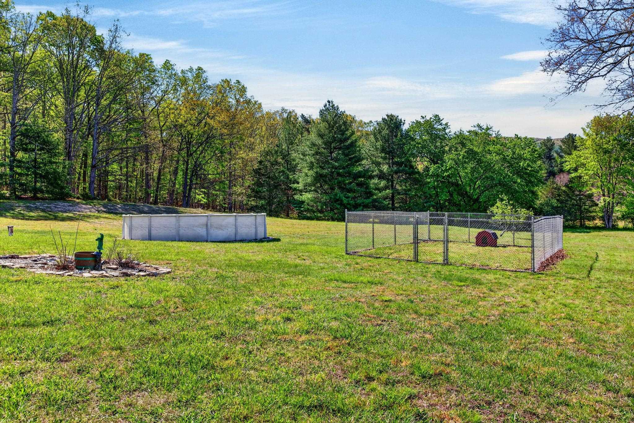 182 MIKES KNOB LN, WAYNESBORO, Virginia 22980, 3 Bedrooms Bedrooms, ,2 BathroomsBathrooms,Residential,182 MIKES KNOB LN,676648 MLS # 676648