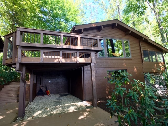 603 N LAKESHORE DR, LOUISA, Virginia 23093, 2 Bedrooms Bedrooms, ,2 BathroomsBathrooms,Residential,603 N LAKESHORE DR,676650 MLS # 676650