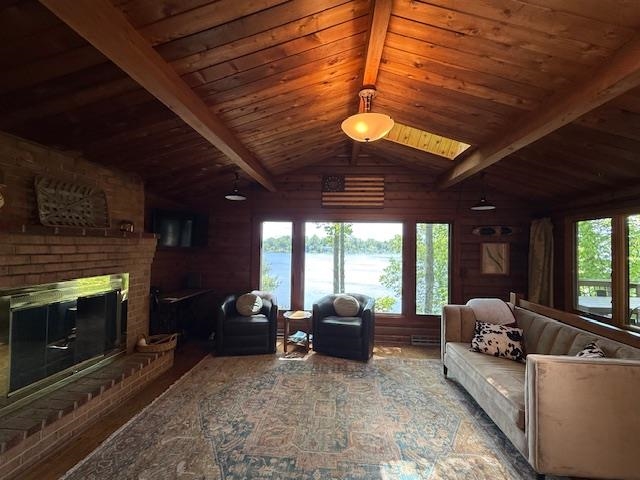603 N LAKESHORE DR, LOUISA, Virginia 23093, 2 Bedrooms Bedrooms, ,2 BathroomsBathrooms,Residential,603 N LAKESHORE DR,676650 MLS # 676650