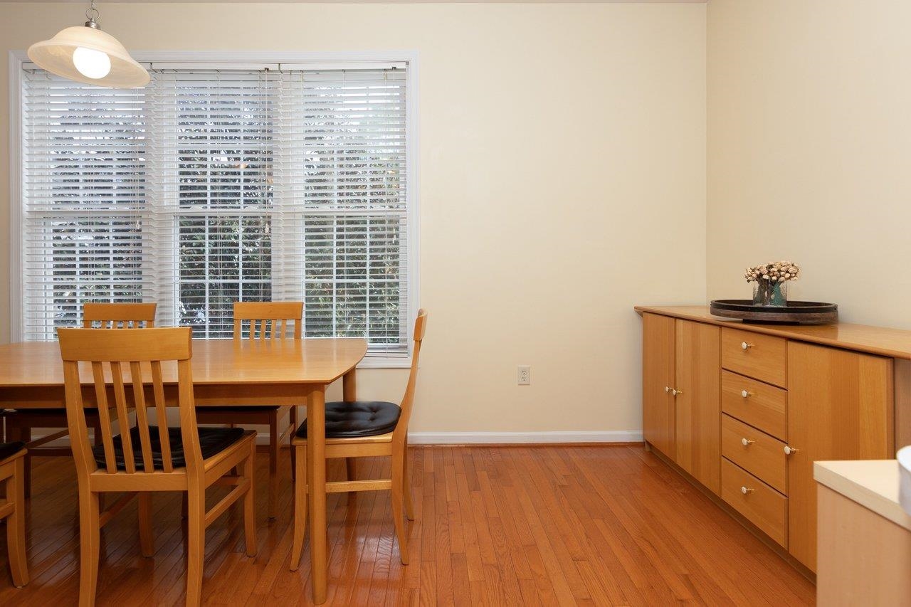 2984 CRYSTAL SPRING LN, ROCKINGHAM, Virginia 22801, 3 Bedrooms Bedrooms, ,2 BathroomsBathrooms,Residential,2984 CRYSTAL SPRING LN,676651 MLS # 676651