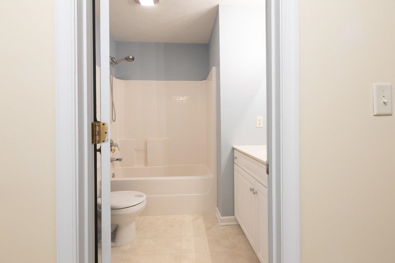 2984 CRYSTAL SPRING LN, ROCKINGHAM, Virginia 22801, 3 Bedrooms Bedrooms, ,2 BathroomsBathrooms,Residential,2984 CRYSTAL SPRING LN,676651 MLS # 676651